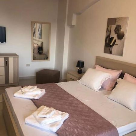 דורס Cozy 1-Bedroom Flat, Beachside מראה חיצוני תמונה
