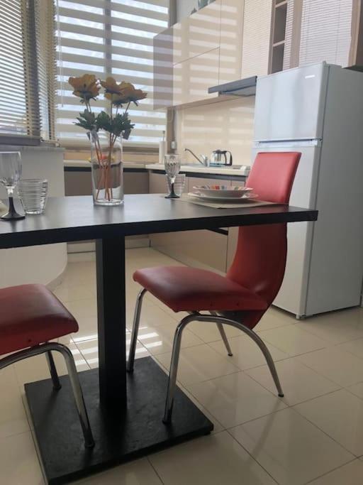 דורס Cozy 1-Bedroom Flat, Beachside מראה חיצוני תמונה